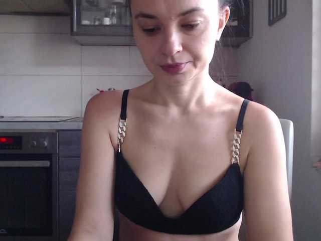 Емитувани слики од екранот Tifffannny