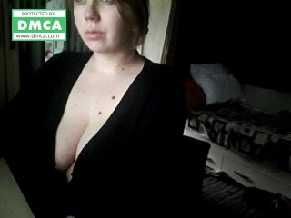 Емитувани слики од екранот I_Blond