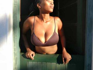 Еротски видео разговор Rocheny