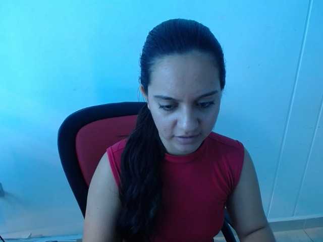 Емитувани слики од екранот rochymelanova