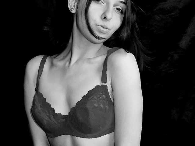 Фотографија на профилот -KittyDoll-Meow-