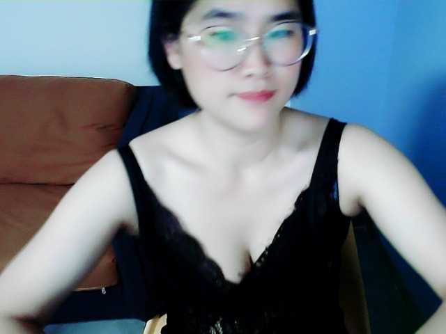 Емитувани слики од екранот rose688