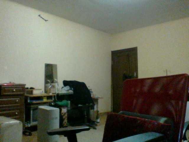 Емитувани слики од екранот RoseQMagic