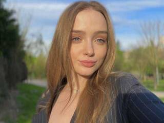 Еротски видео разговор RoseyGlow