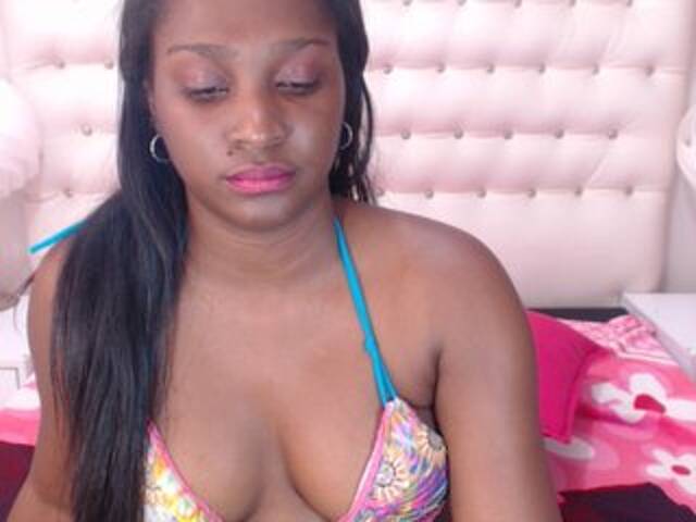 Емитувани слики од екранот RosieLuxe