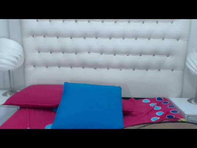 Емитувани слики од екранот RosieLuxe