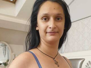 Еротски видео разговор RossieWhatt