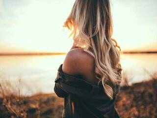 Еротски видео разговор rouse-lr1