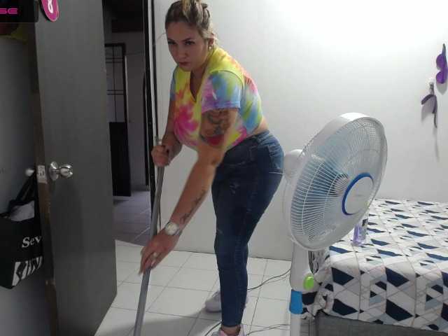 Емитувани слики од екранот ROUUSSEE