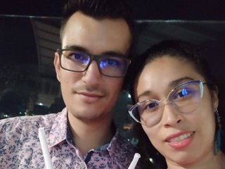 Еротски видео разговор RoxiSaul