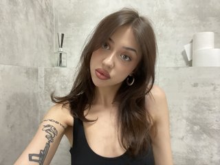 Еротски видео разговор RoxyBullet