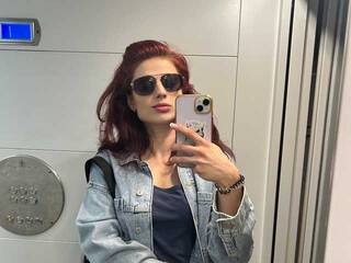 Еротски видео разговор RoxyLover