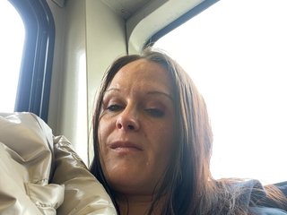 Еротски видео разговор S3xylilplaytoy69