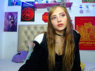 Емитувани слики од екранот sabrinacandy7