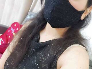 Еротски видео разговор Sairakhan95