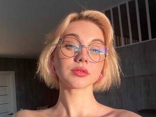 Еротски видео разговор sakuramt