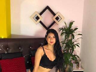 Еротски видео разговор SallyDevine