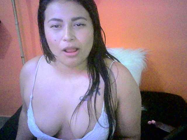 Фотографии Salma-Devil welcome to my room, show big tits and pussy #bigtits #pussy #new #latina
