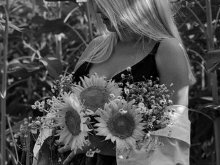 Еротски видео разговор Saltycherries