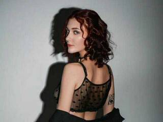 Еротски видео разговор salviias