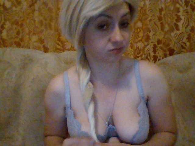 Фотографии Samiliya23 «Tip me 50 if you think that l am cute. l'll rate your cock for 30 .»