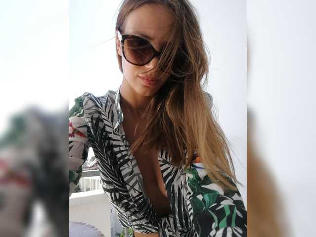 Емитувани слики од екранот SamSex19