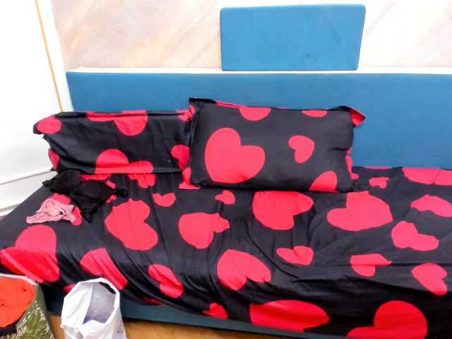 Емитувани слики од екранот sandy-bangs