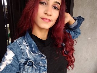 Еротски видео разговор Saraa-Miller