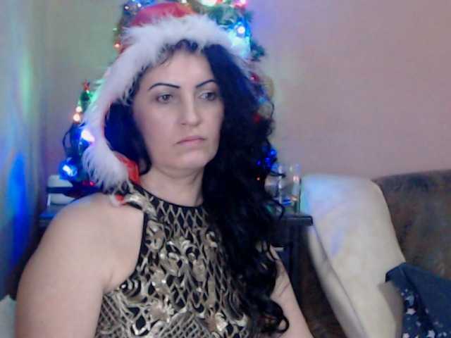 Емитувани слики од екранот SaraAnn