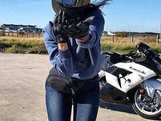 Еротски видео разговор SaraBet