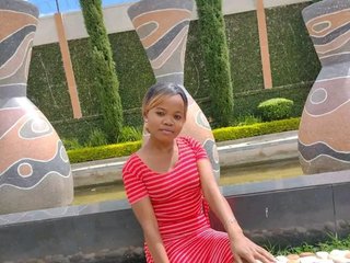 Еротски видео разговор Sarah-myah2