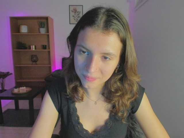 Емитувани слики од екранот SaraJaay18