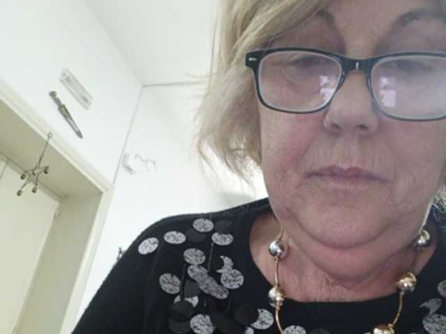 Емитувани слики од екранот Sarhin1