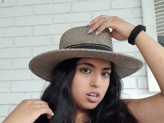 Еротски видео разговор SaritaDavis1