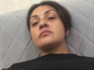 Еротски видео разговор Miyami
