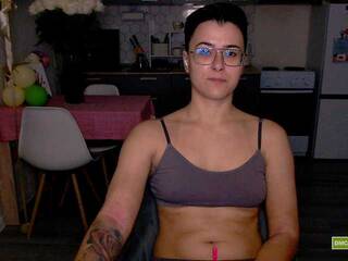 Еротски видео разговор Sashanotfound