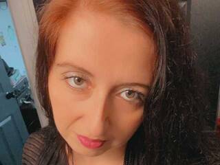 Еротски видео разговор Sassybb