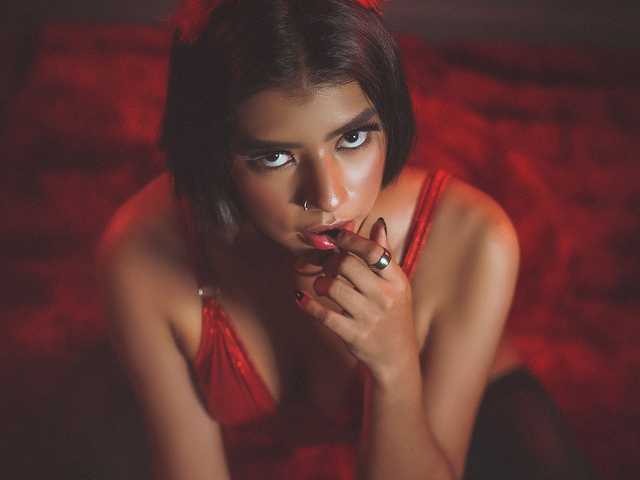 Фотографија на профилот Scarleet-Fox
