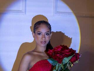 Еротски видео разговор Scarlett-