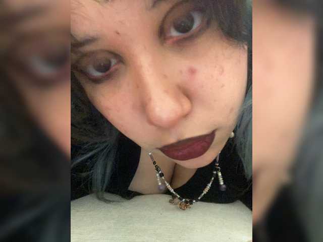 Емитувани слики од екранот scorpiongutzz