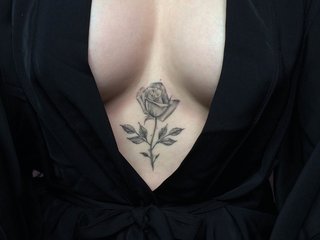Еротски видео разговор SeductiveSiren