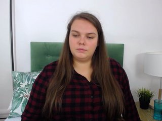 Емитувани слики од екранот SelinaBB