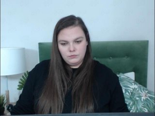 Емитувани слики од екранот SelinaBB
