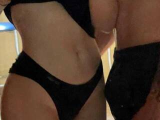 Еротски видео разговор LoveSex22House