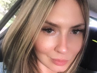 Еротски видео разговор Sex69Dealer