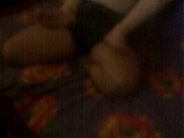 Емитувани слики од екранот Sex_for_Live