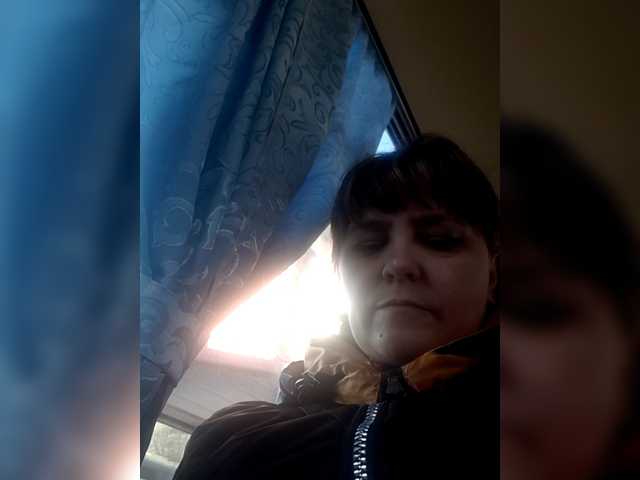 Емитувани слики од екранот sexmarisha2