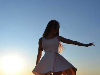 Еротски видео разговор MatreshkaBubble