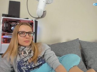 Емитувани слики од екранот SexW1fe