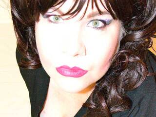 Еротски видео разговор xANALQUEENxx